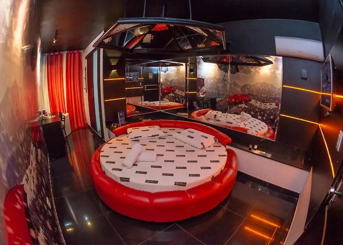 Manhattan (adults Only) Hotel